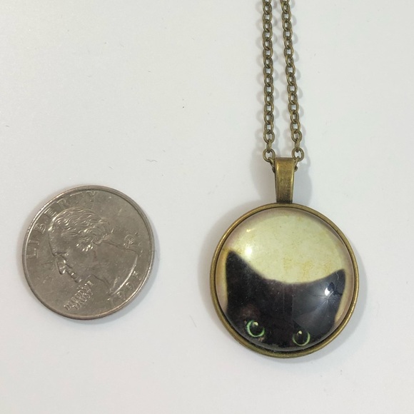 Bronze Peeking Cat Cabochon Necklace - Picture 4 of 6